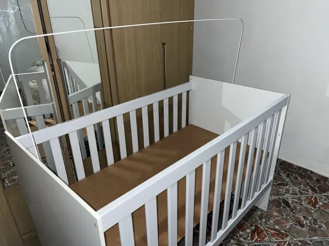 Berço Infantil Branco - Ótimo estado