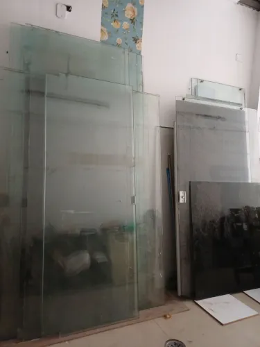 4 m Porta de Vidro Temperado + Colunas Metálicas