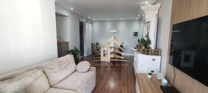 Vendo apartamento com 3 quartos e 2 vagas a poucos passos do Bosque Maia - Guarulhos São P