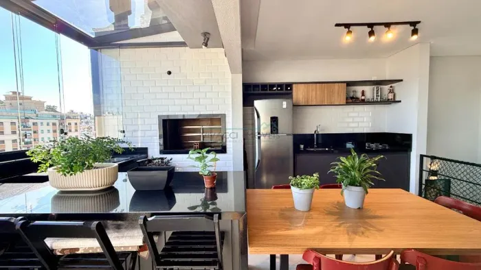 Cobertura à venda em Florianópolis, Coqueiros, com 3 suítes, com 142.89 m², Griz Residence