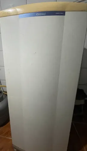 Vende-se geladeira 1 porta
