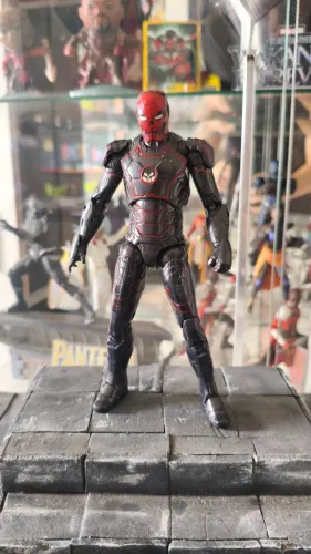 Hasbro Marvel Legends Iron Skull LOOSE