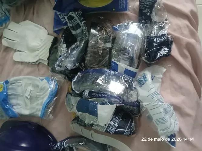 Vendo EPIs novos diversos