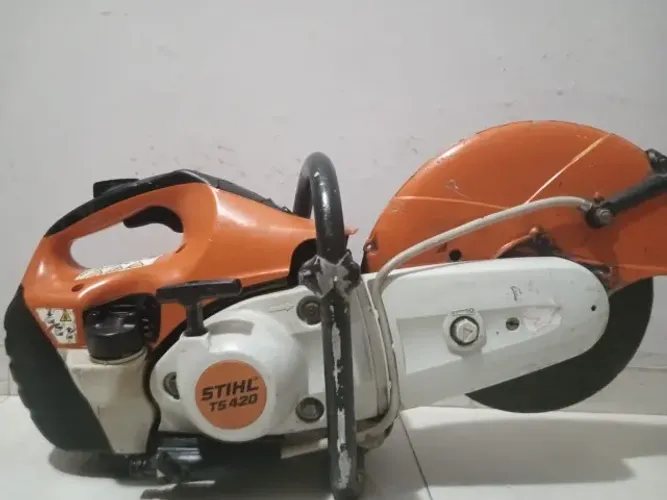 Cortador Abrasivo Sthil TS 420 Ferro e Pedra