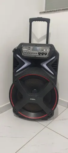Caixa de som mondial 700