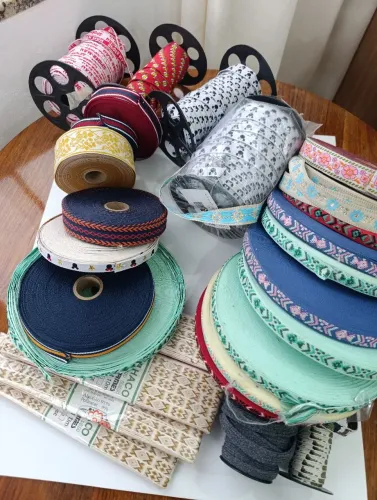 Lote de fitas decoradas para confecção