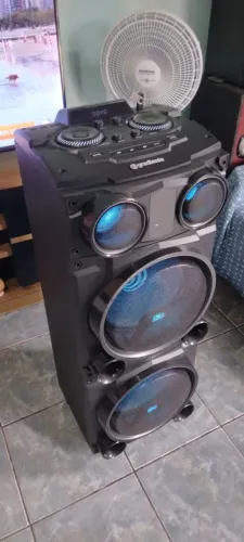 Caixa Bluetooth Gradiente GBD12M-A 1800w RMS