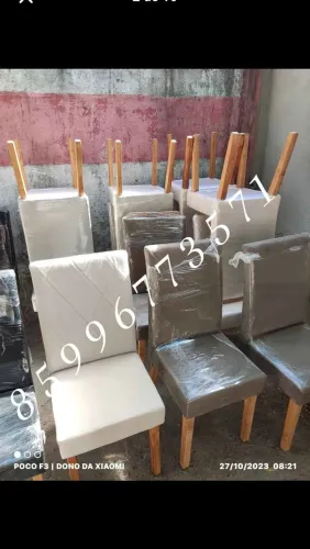 CADEIRAS ACOLCHOADAS PARA A SUA MESA!