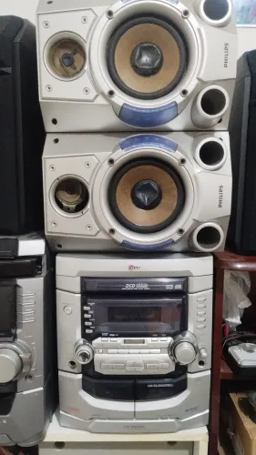 Micro system LG modelo LM533A