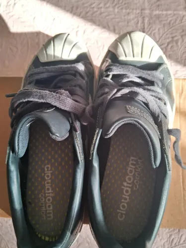 Tênis feminino adidas