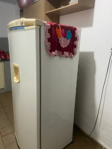 Vendo geladeira usada