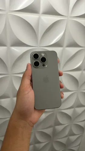 Iphone 15 pro 256gb 85% sem detalhes