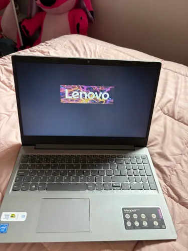 Notebook Lenovo IdeaPad S145 - Completo com carregador e bolsa Samsonite