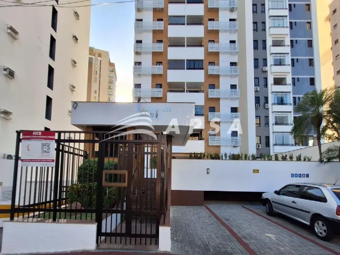 ÓTIMA OPORTUNIDADE NO CANELA. ANDAR ALTO E VISTA PARCIAL PARA O MAR. APARTAMENTO COM 70 M²
