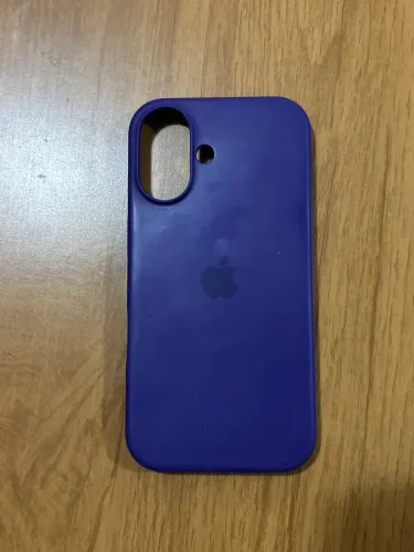 Capinha para Iphone 16 roxa