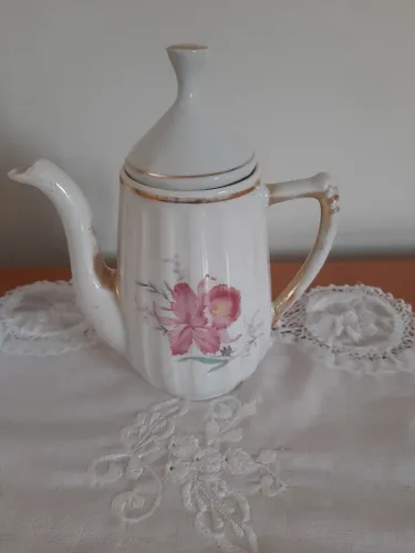 Bule Porcelana Maua (antigo)