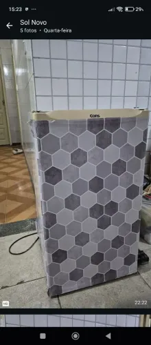 Vendo frigobar usado..