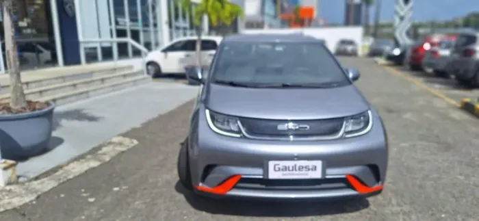 BYD Dolphin EV (Elétrico) 2025