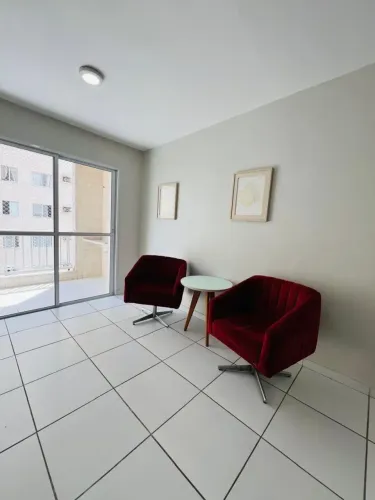 APARTAMENTO À VENDA NO CONDOMÍNIO ANA BEATRIZ