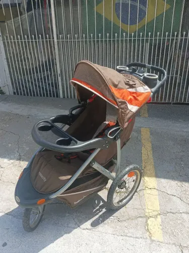 Carrinho de bebê VELOCITY (Baby trend)