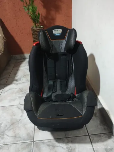 Banquinho veicular Burigotto Evolution