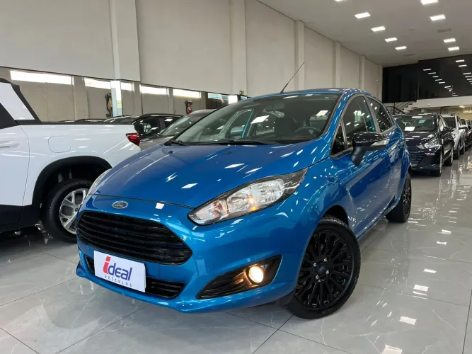 Ford Fiesta SEL 1.6 16V Flex Mec. 5P 2017