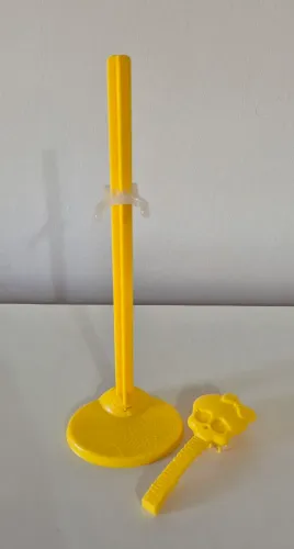 Suporte de Monster high amarelo