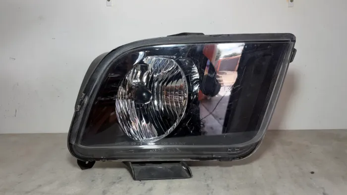 Farol Ford Mustang 2004/2008 direito original 