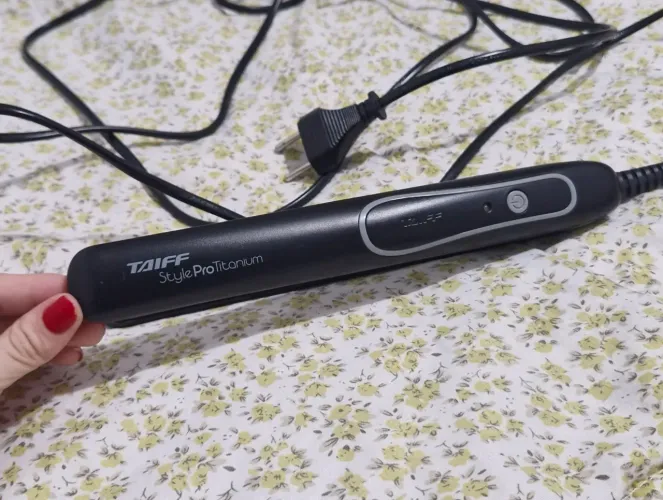 Prancha de Cabelo Taiff Titânio Titanium