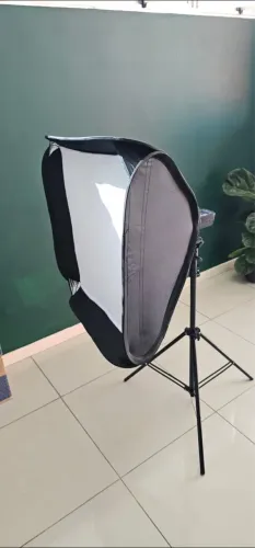 Kit Softbox + flash tt520ii godox + rádio + 8 pilhas recarregáveis + carregador