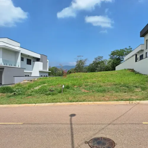 TERRENO PLANO À VENDA NO CONDOMÍNIO TERRAS DO ALVORADA - JUNDIAÍ/SP