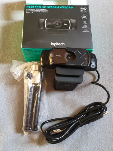 Webcam Logitech C922 Pro 1080p Microfone Tripé