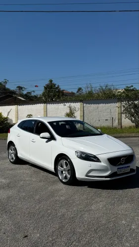 Volvo V40 T-4 2.0 Aut./mec. 2015