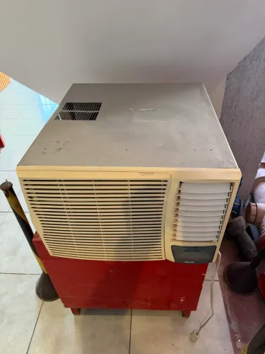 Ar Condicionado de janela Springer Silentia 18000 btus