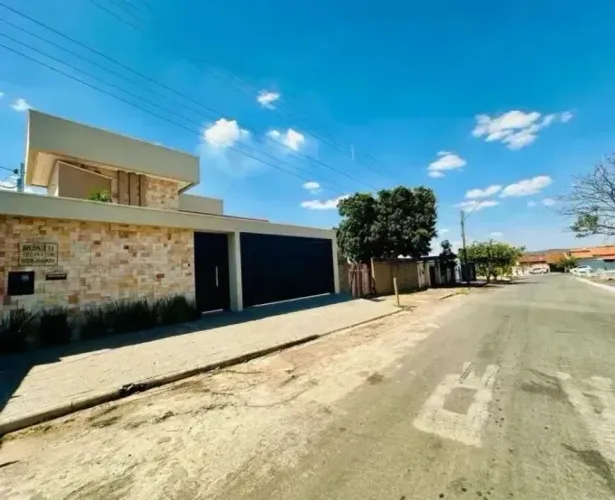 Casa Residencial - 3 Quartos em Setor Ana Rosa, Trindade