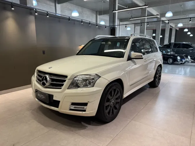 Mercedes-Benz GLK 300 3.0 V6 24V 4X4 231cv Aut. 2011