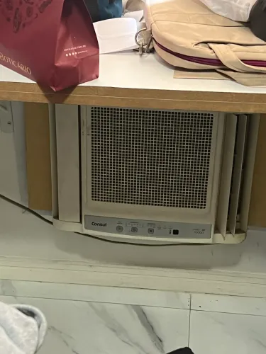 Ar cônsul 10.000 btus com controle remoto 