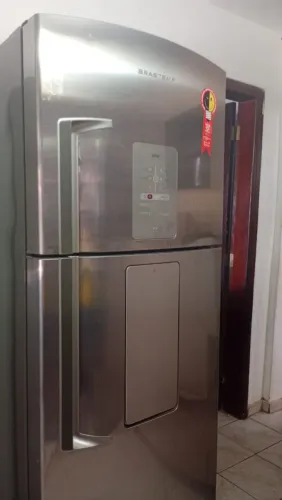 Vendo geladeira Brastemp Frost Free inox zerada