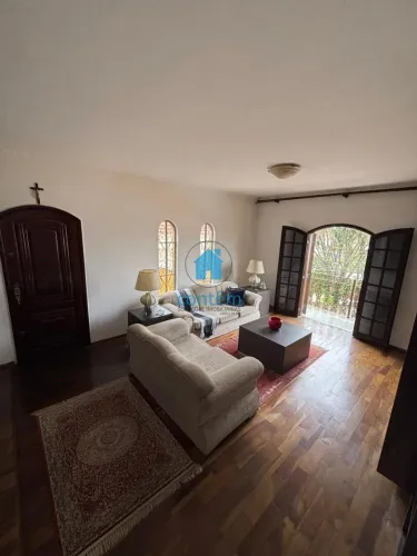 Sobrado à venda em Osasco, Bela Vista, com 5 quartos, com 249.7 m²
