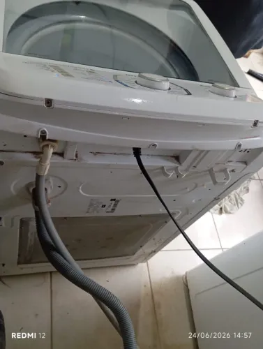 Máquina de lavar Eletrolux jet clean semi nova 13 kl