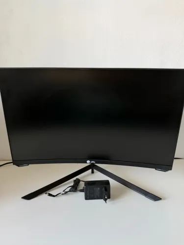 Monitor Gamer Ninja Tela Curva - Com Base e Fonte