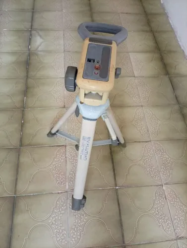 Tripé pra câmera e filmadoras