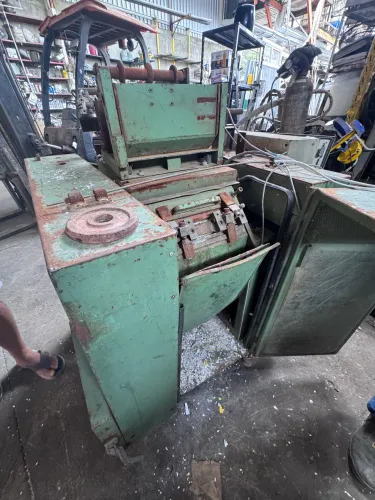 Título: Moinho de Plástico Industrial 7,5 CV - Completo