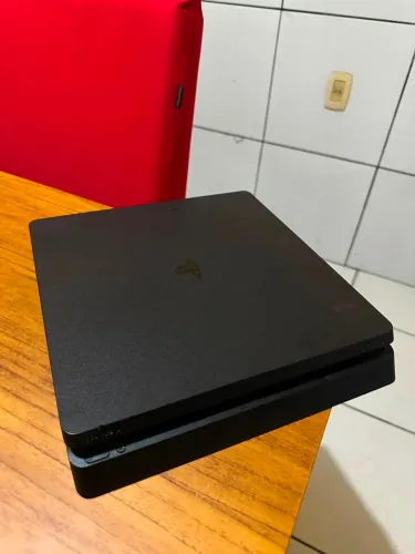 Ps4 slim 500gb 2 controles