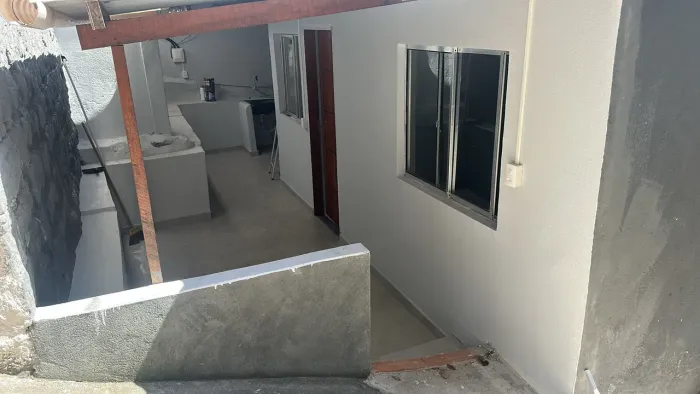 ALUGO CASA RECÉM REFORMADA PLANALTO VILA VELHA