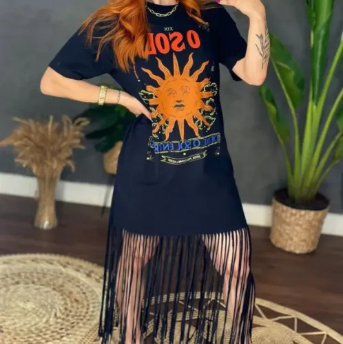 Vestido T-Shirt Franjas Estampado o Sol Preto - M