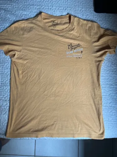 Camisa amarela osklen