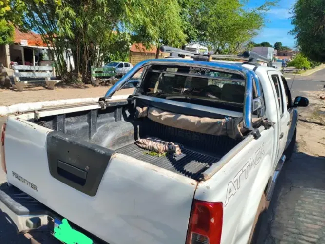 Nissan Frontier SE Attack CD 4X4 2.5 TB Diesel 2013