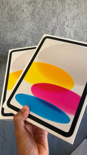 iPad 11 128GB