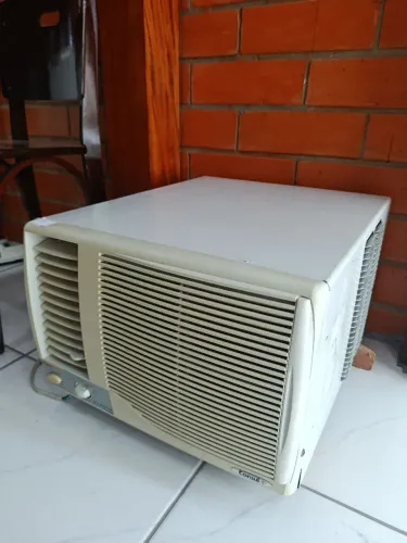 Ar Condicionado Janela Consul 7.500 Btus,220v